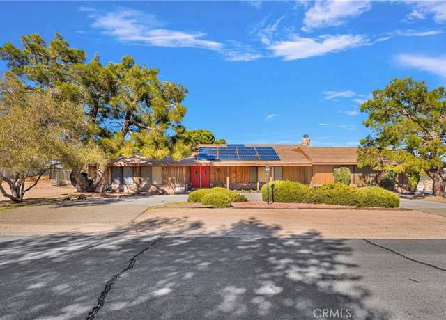 Property at 18110 Fairburn St, Hesperia, CA 92345, 3 beds, 2 baths