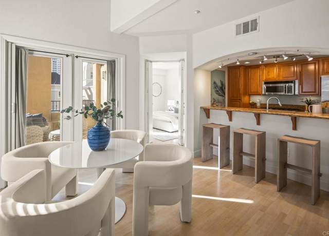Property at 301 W G St #442, San Diego, CA 92101, 1 bed, 1.5 baths