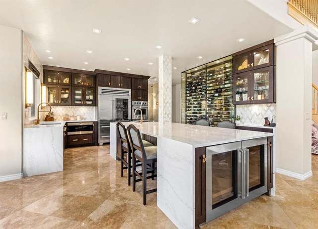 Property at 9698 Welk View Dr, Escondido, CA 92026, 4 beds, 4.5 baths