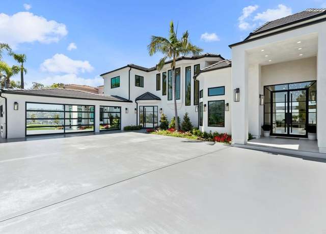 Property at 9355 Lavell St, La Mesa, CA 91941, 4 beds, 4.5 baths