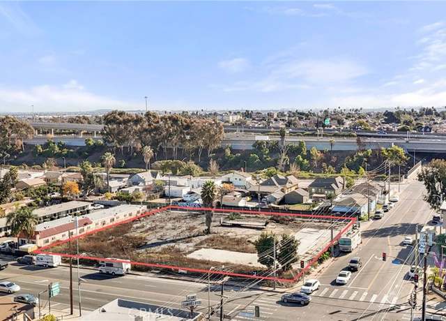 Property at 11400 S Hoover St, Los Angeles, CA 90044