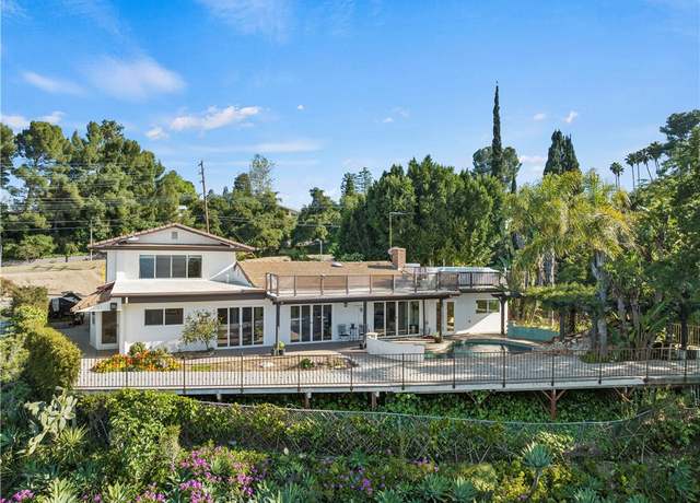 Property at 16551 Calneva Dr, Encino, CA 91436, 4 beds, 4 baths