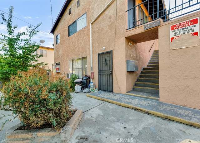 Property at 6827 Radford Ave, North Hollywood, CA 91605, 6 beds, 7 baths