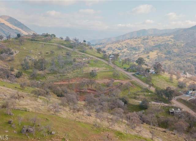 Property at 758 Marlar Ln, Squaw Valley, CA 93675