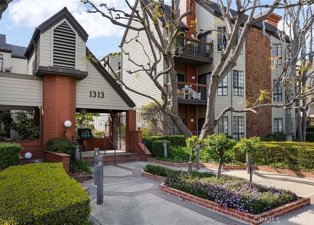 Property at 1313 Valley View Rd #109, Glendale, CA 91202, 2 beds, 2 baths