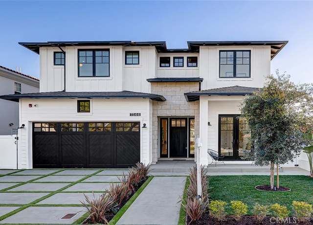 Property at 1544 Mathews Ave, Manhattan Beach, CA 90266, 5 beds, 5.5 baths