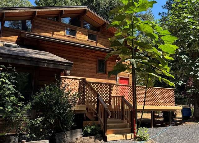 Property at 14969 Centerville Rd, Magalia, CA 95954, 2 beds, 2.5 baths