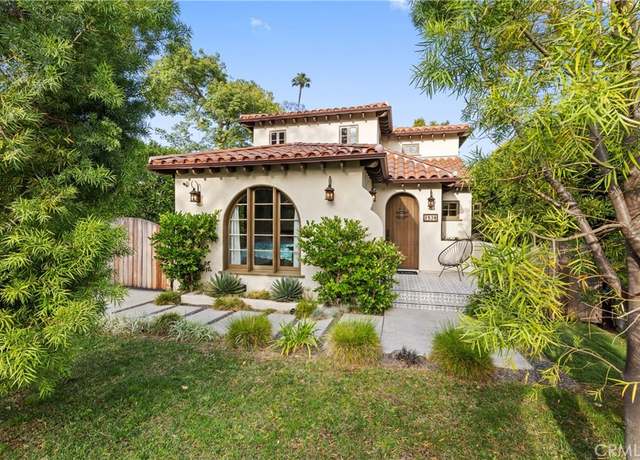 Property at 1538 N Stanley Ave, Los Angeles, CA 90046, 4 beds, 4.5 baths