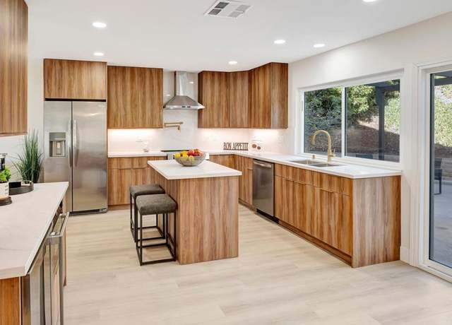 Property at 6745 Mewall Dr, San Diego, CA 92119, 4 beds, 3.5 baths