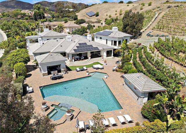 Property at 3202 Portico Del Norte, San Clemente, CA 92673, 5 beds, 7.5 baths
