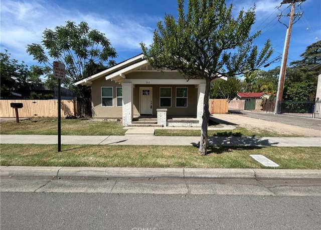 Property at 561 E Shields Ave, Fresno, CA 93704, 3 beds, 2 baths