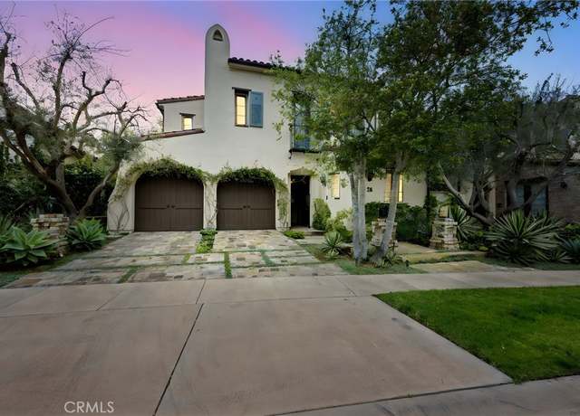 Property at 28 Surfspray Blf, Newport Coast, CA 92657, 4 beds, 4.5 baths