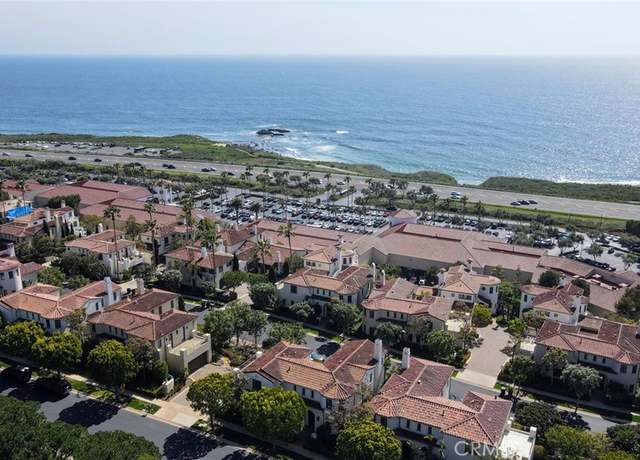 Property at 28 Surfspray Blf, Newport Coast, CA 92657, 4 beds, 4.5 baths