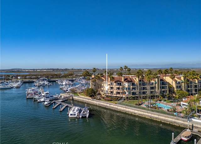 Property at 16291 Countess Dr #105, Huntington Beach, CA 92649, 2 beds, 2 baths