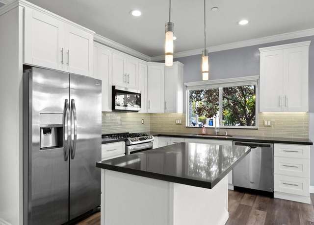 Property at 1291 Donax Ave, Imperial Beach, CA 91932, 4 beds, 2.5 baths