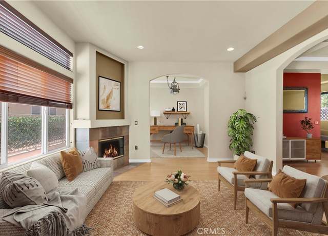 Property at 5242 Vesper Ave #7, Sherman Oaks, CA 91411, 3 beds, 3 baths