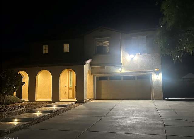 Property at 11716 Andrews Pl, Victorville, CA 92392, 4 beds, 3 baths