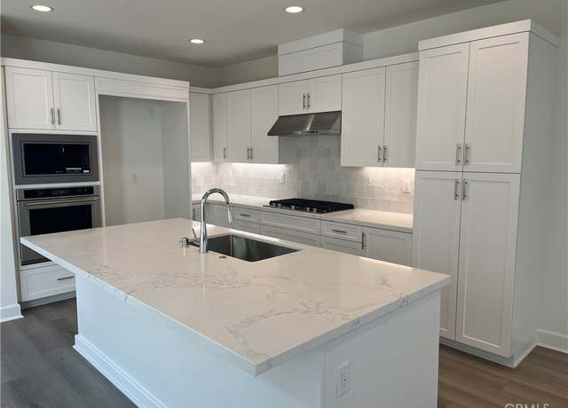 Property at 10884 Sausalito St, Ventura, CA 93004, 4 beds, 3 baths