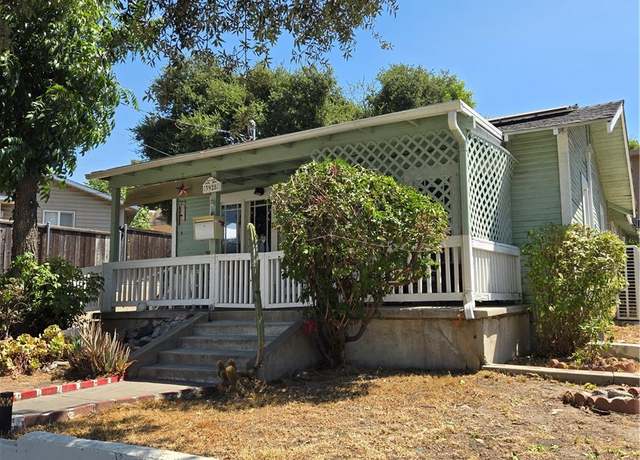 Property at 3928 La Crescenta Ave, La Crescenta, CA 91020, 2 beds, 1 bath