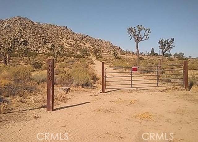 Property at 40000 140th St E, Palmdale, CA 93591, 3 beds, 2 baths