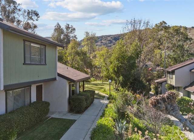 Property at 8740 Wyngate St Unit 1/4, Sunland, CA 91040, 3 beds, 2 baths