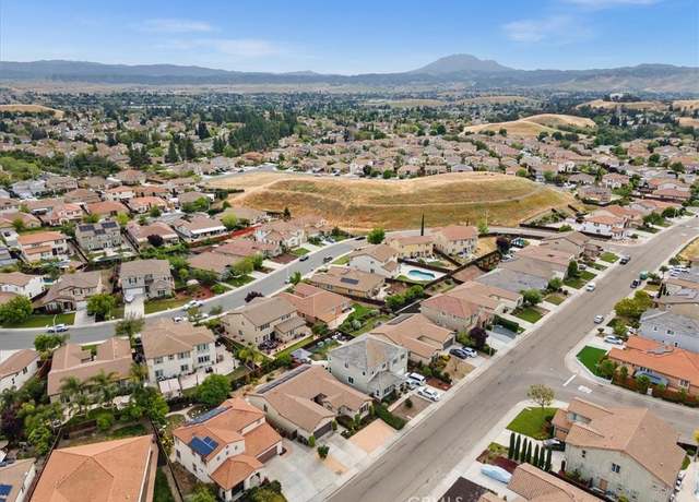 Property at 4617 Hidden Glen Dr, Antioch, CA 94531, 4 beds, 2.5 baths