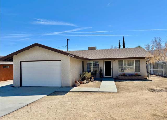 Property at 61947 Petunia Dr, Joshua Tree, CA 92252, 3 beds, 1 bath