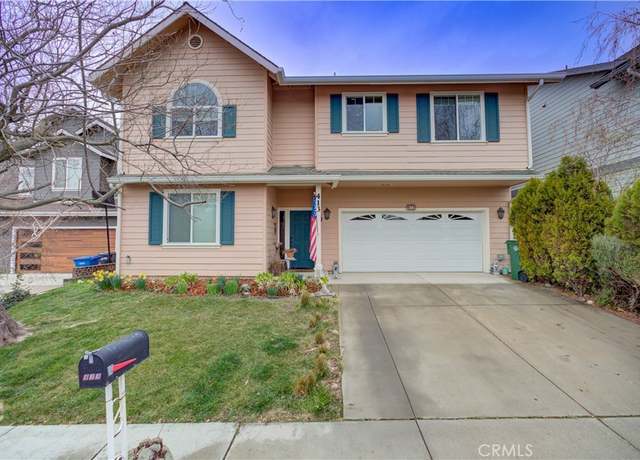 Property at 413 Olive Dr, Paso Robles, CA 93446, 3 beds, 2.5 baths