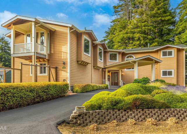 Property at 16611 Pearl Ranch Rd, Fort Bragg, CA 95437, 3 beds, 4 baths