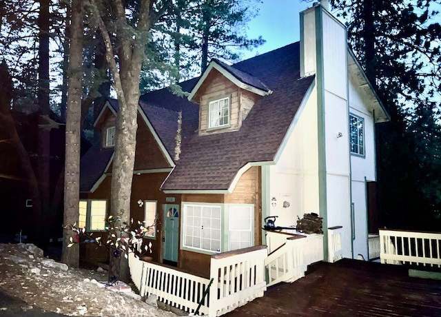 Property at 27381 Cottonwood Ln, Lake Arrowhead, CA 92317, 3 beds, 2.5 baths