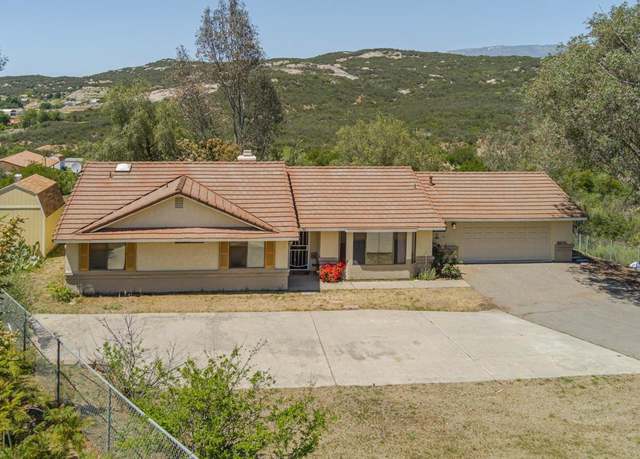 Property at 30377 Callejo Feliz Ter, Valley Center, CA 92082, 3 beds, 2 baths