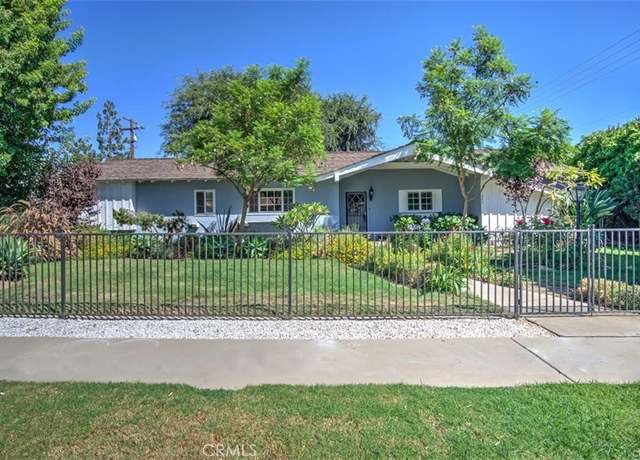 Property at 12472 Woodlawn Ave, Tustin, CA 92780, 4 beds, 2 baths