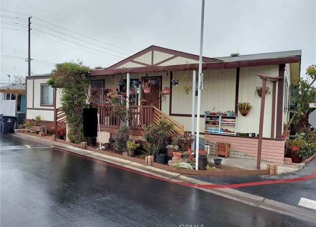 Property at 215 S Sullivan Ln #220, Santa Ana, CA 92704, 3 beds, 2 baths