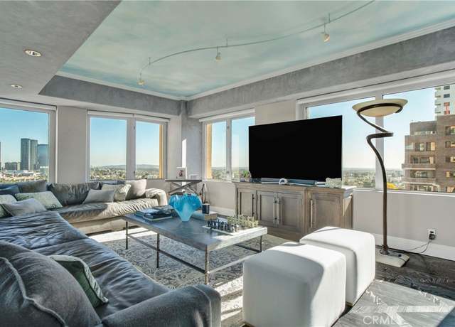 Property at 10520 Wilshire Blvd #1206, Los Angeles, CA 90024, 2 beds, 2.5 baths