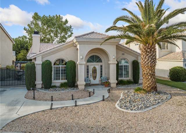 Property at 13290 Country Club Dr, Victorville, CA 92395, 3 beds, 2 baths