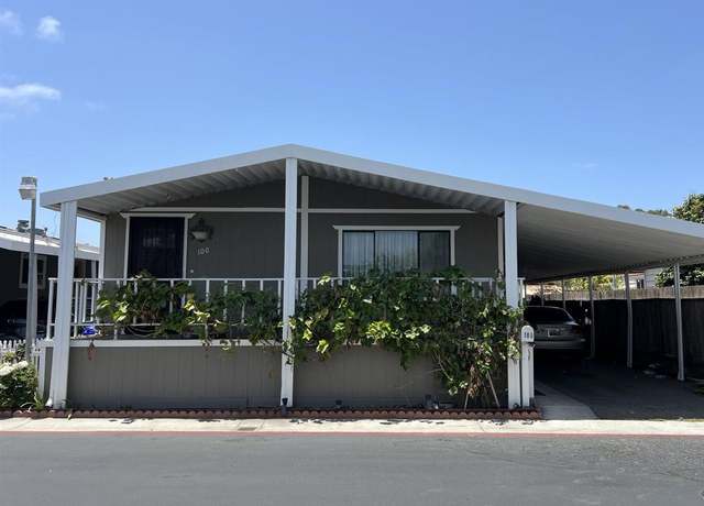 Property at 100 Elmwood Ln, Oceanside, CA 92054, 2 beds, 2 baths