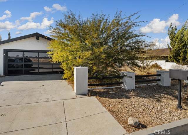 Property at 42553 40th St W, Quartz Hill, CA 93536, 3 beds, 2 baths