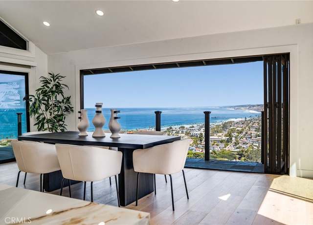 Property at 7655 Caminito Avola, La Jolla, CA 92037, 4 beds, 2.5 baths
