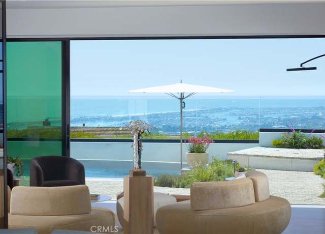 Property at 17 Muir Beach Cir, Corona Del Mar, CA 92625, 4 beds, 5.5 baths