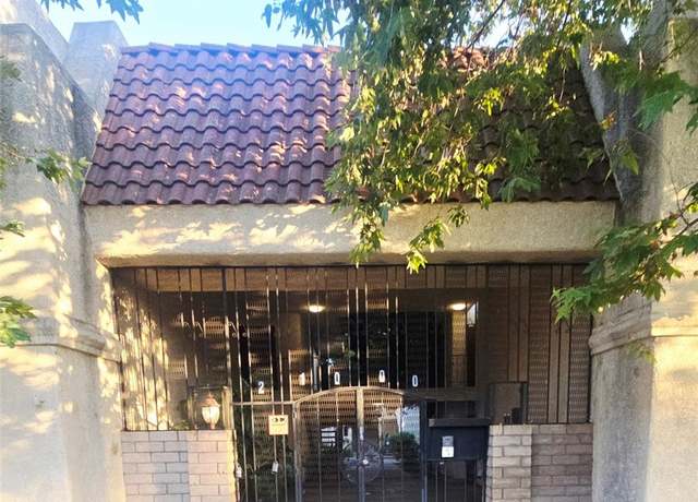 Property at 21000 Parthenia St #6, Canoga Park, CA 91304, 1 bed, 1 bath
