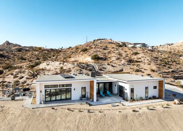 Property at 6196 Mirlo Rd, Yucca Valley, CA 92284, 3 beds, 2 baths