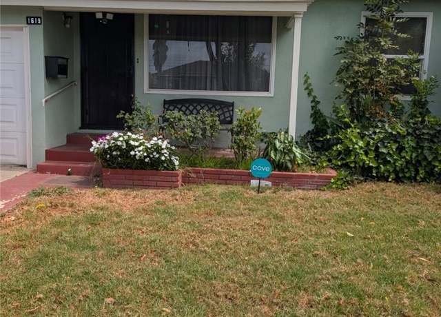 Property at 1619 W 136th St, Compton, CA 90222, 2 beds, 1 bath