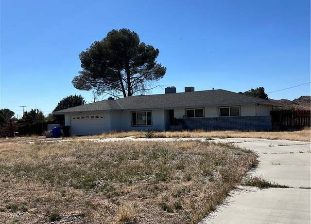 Property at 14376 Flathead Rd, Apple Valley, CA 92307, 3 beds, 2 baths