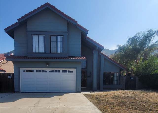 Property at 15681 Half Moon Dr, Lake Elsinore, CA 92530, 3 beds, 2.5 baths