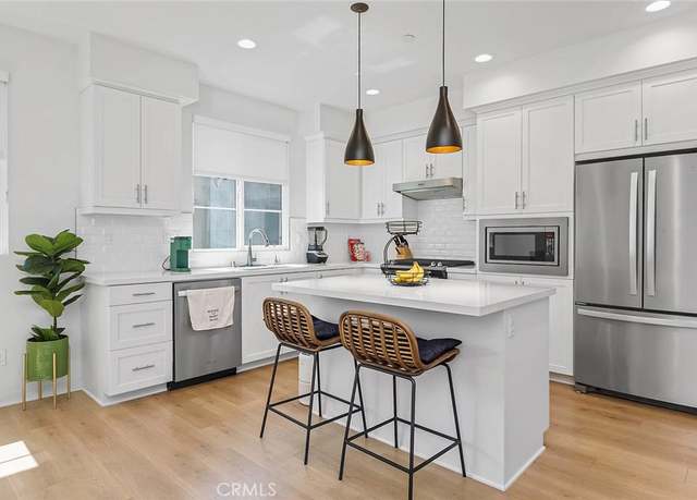 Property at 208 Novel, Irvine, CA 92618, 2 beds, 2.5 baths