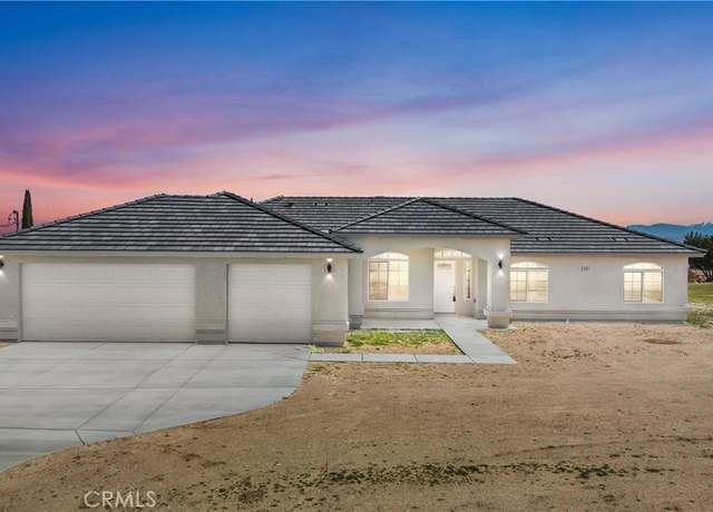 Property at 8569 Oakwood Ave, Hesperia, CA 92345, 4 beds, 2.5 baths