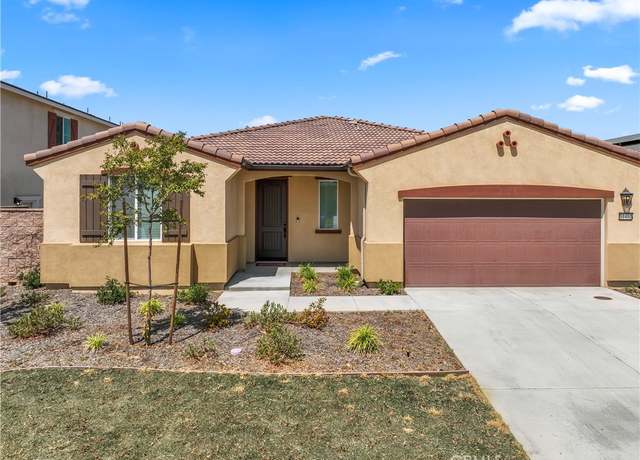 Property at 11452 Pinon Trl, Yucaipa, CA 92399, 4 beds, 3 baths