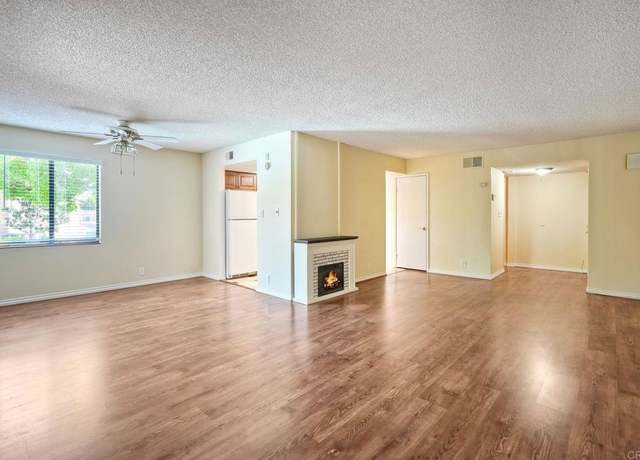 Property at 2564 Navarra Dr #115, Carlsbad, CA 92009, 1 bed, 2 baths