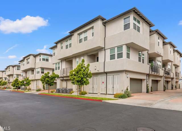 Property at 1707 W Bushell, Anaheim, CA 92805, 2 beds, 2.5 baths