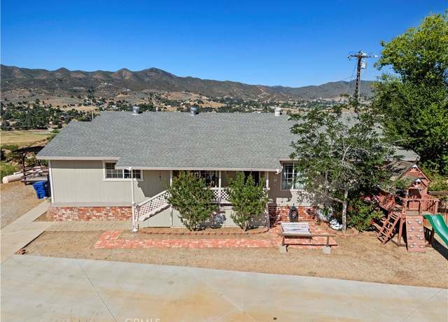 Property at 8630 Penhaven Ln, Leona Valley, CA 93551, 4 beds, 2 baths
